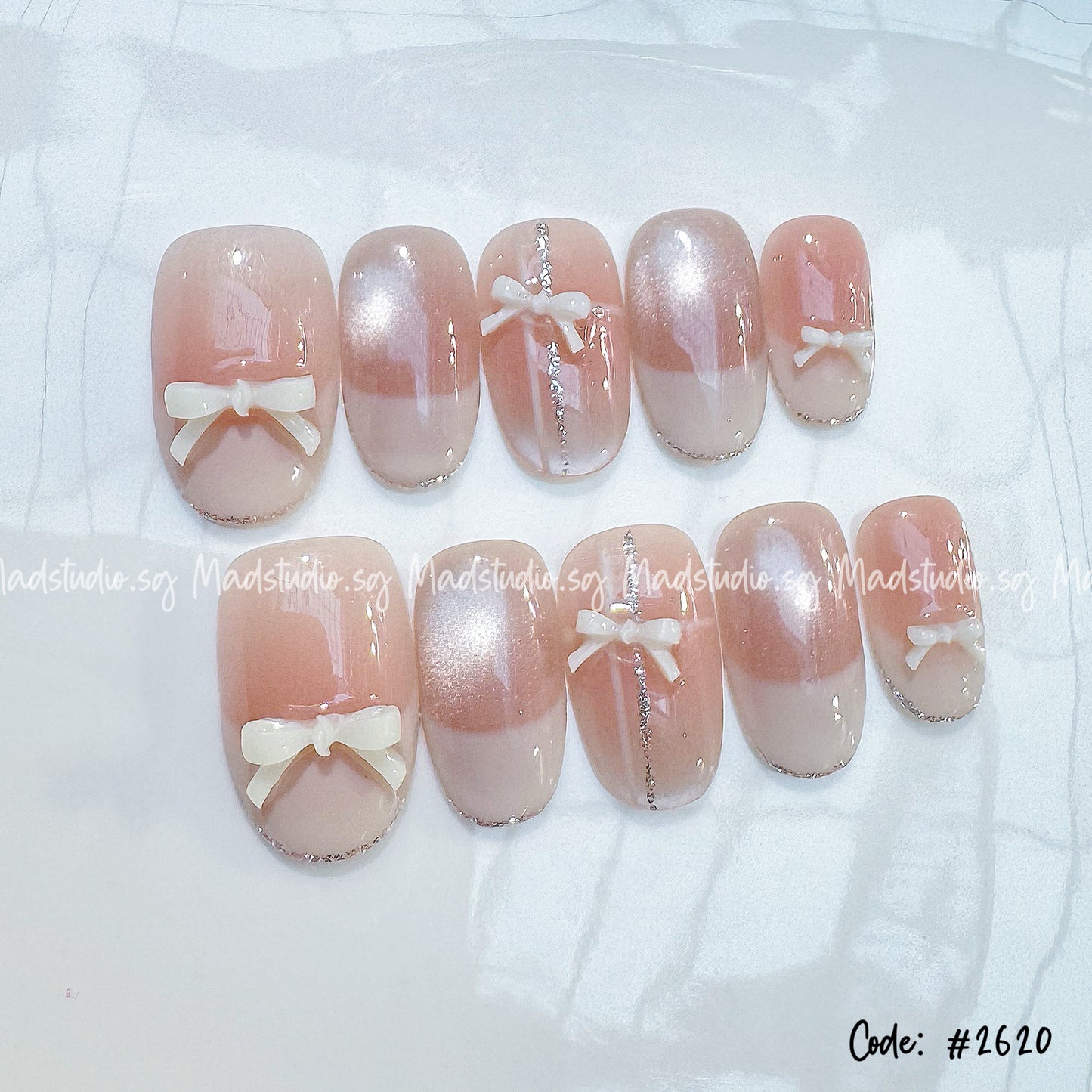 Chic Lattice